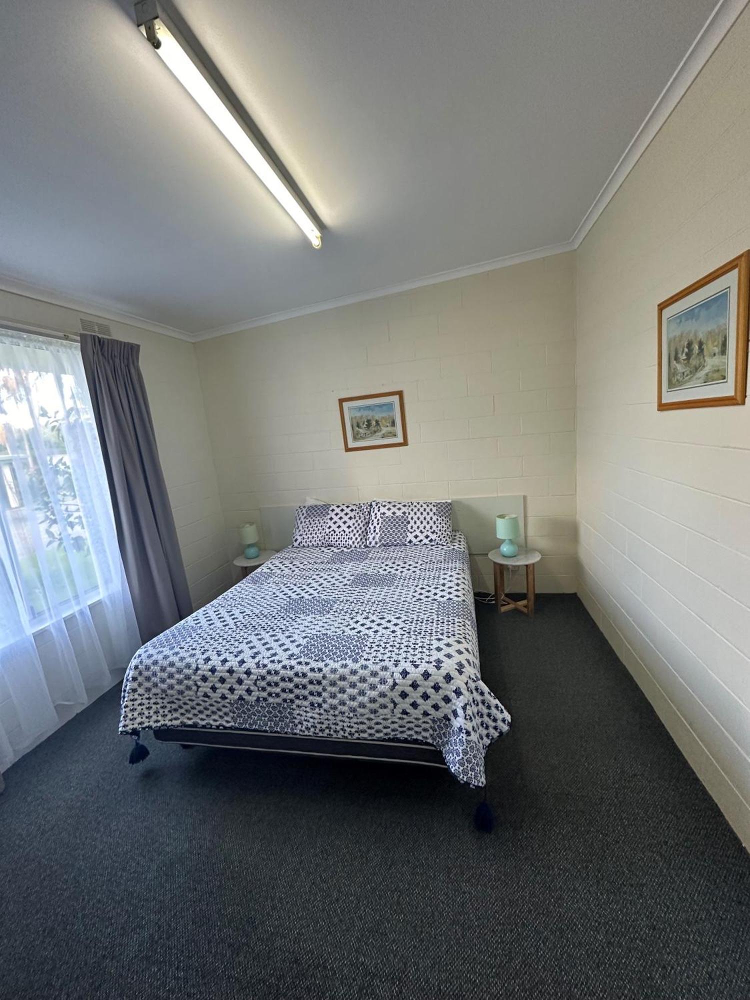 The Silver Bream Motel & Self Contained Units Mallacoota Bagian luar foto