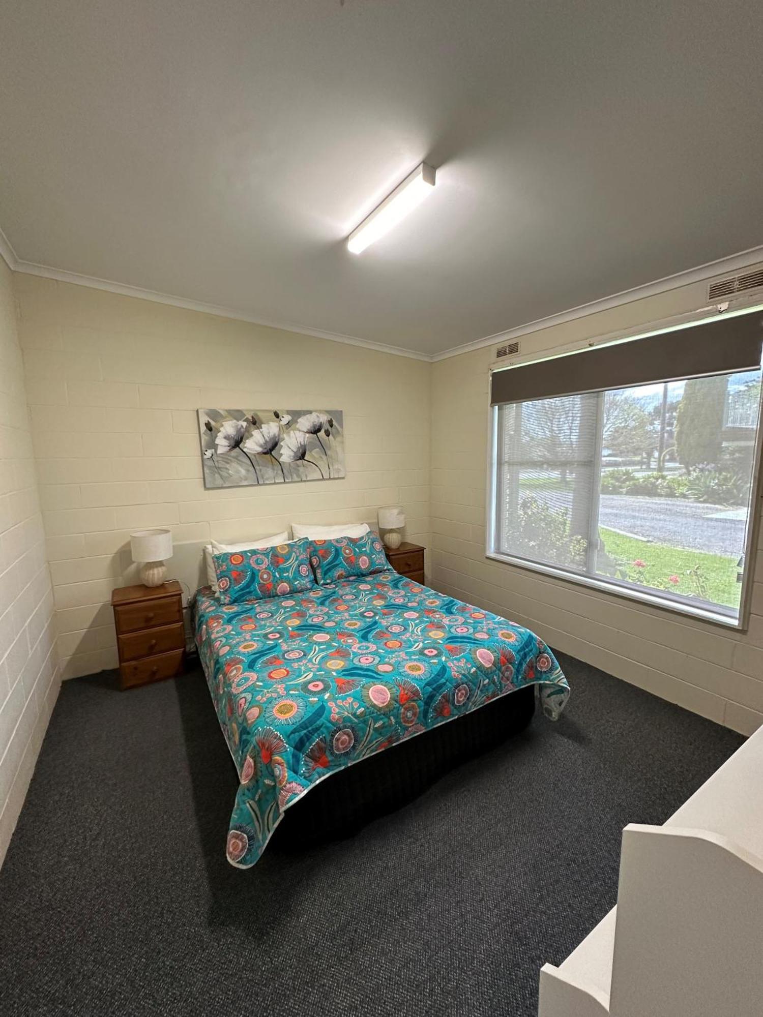 The Silver Bream Motel & Self Contained Units Mallacoota Bagian luar foto