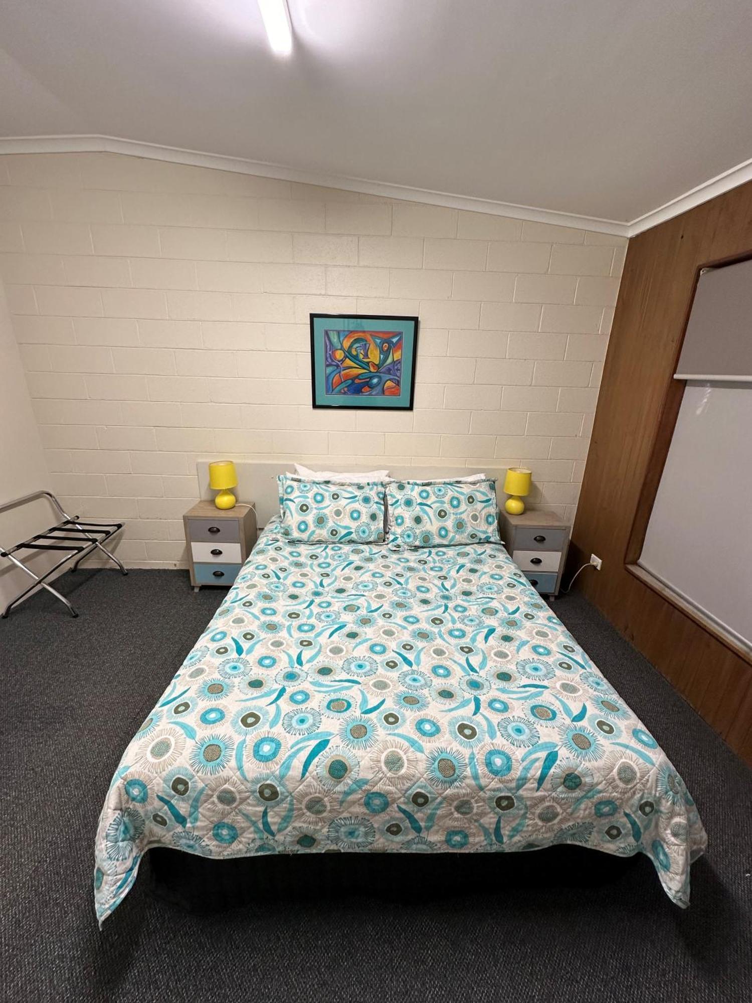 The Silver Bream Motel & Self Contained Units Mallacoota Bagian luar foto