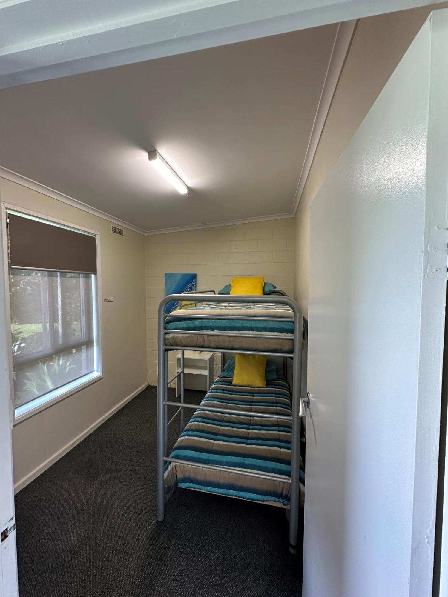 The Silver Bream Motel & Self Contained Units Mallacoota Bagian luar foto