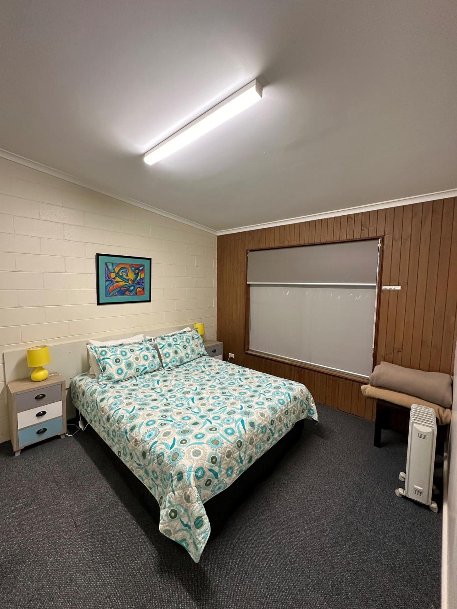 The Silver Bream Motel & Self Contained Units Mallacoota Bagian luar foto